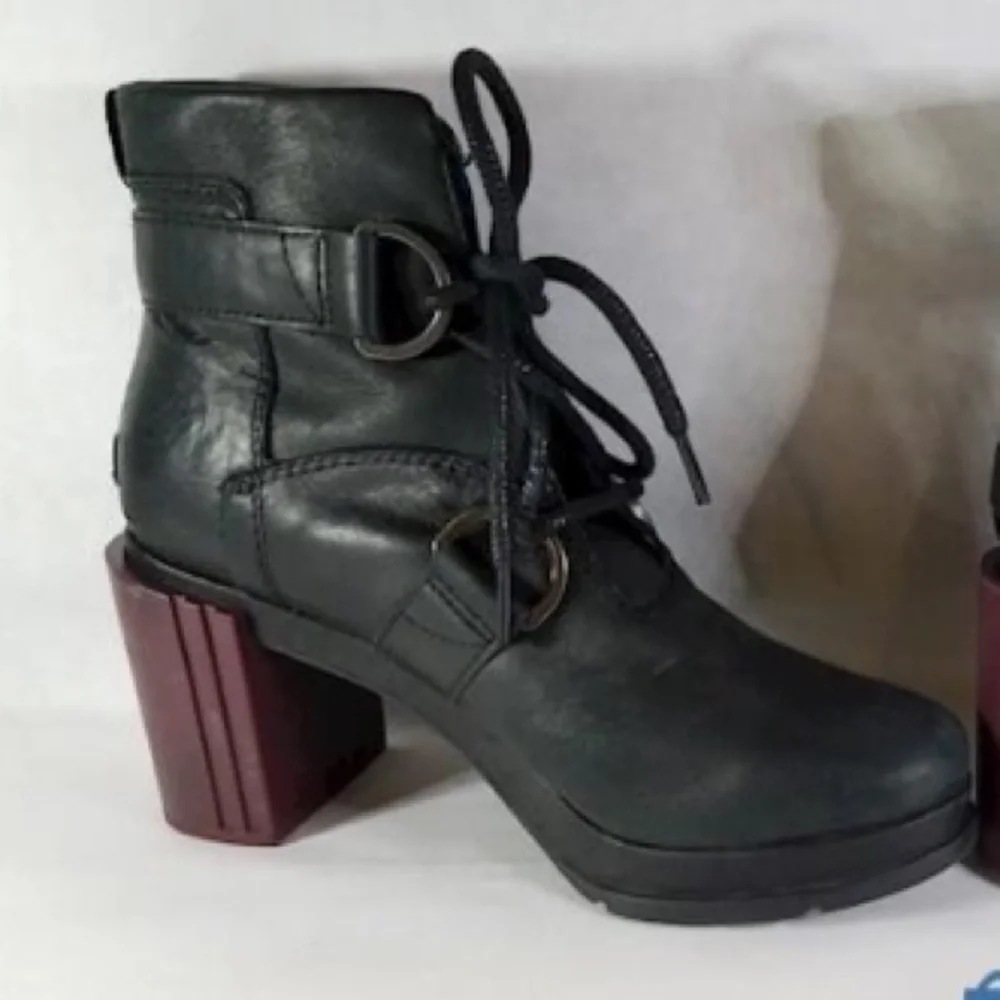 Amazing SOREL-W Margo Lace boots - Picture 5 of 16